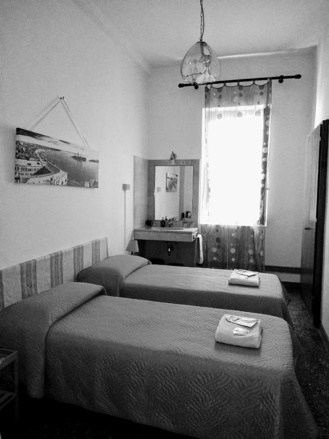 ホテル カーサ ファヴァレット ゲスト ハウス ヴェネツィア エクステリア 写真